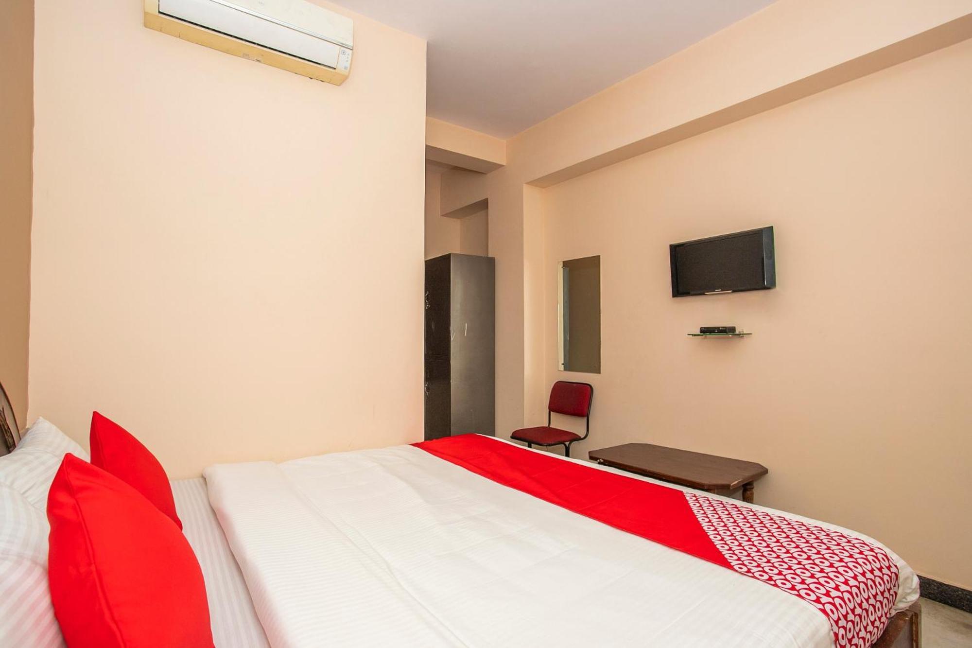 Jālahalli Hotel O Royal Residency Near Hare Krishna Hill מראה חיצוני תמונה