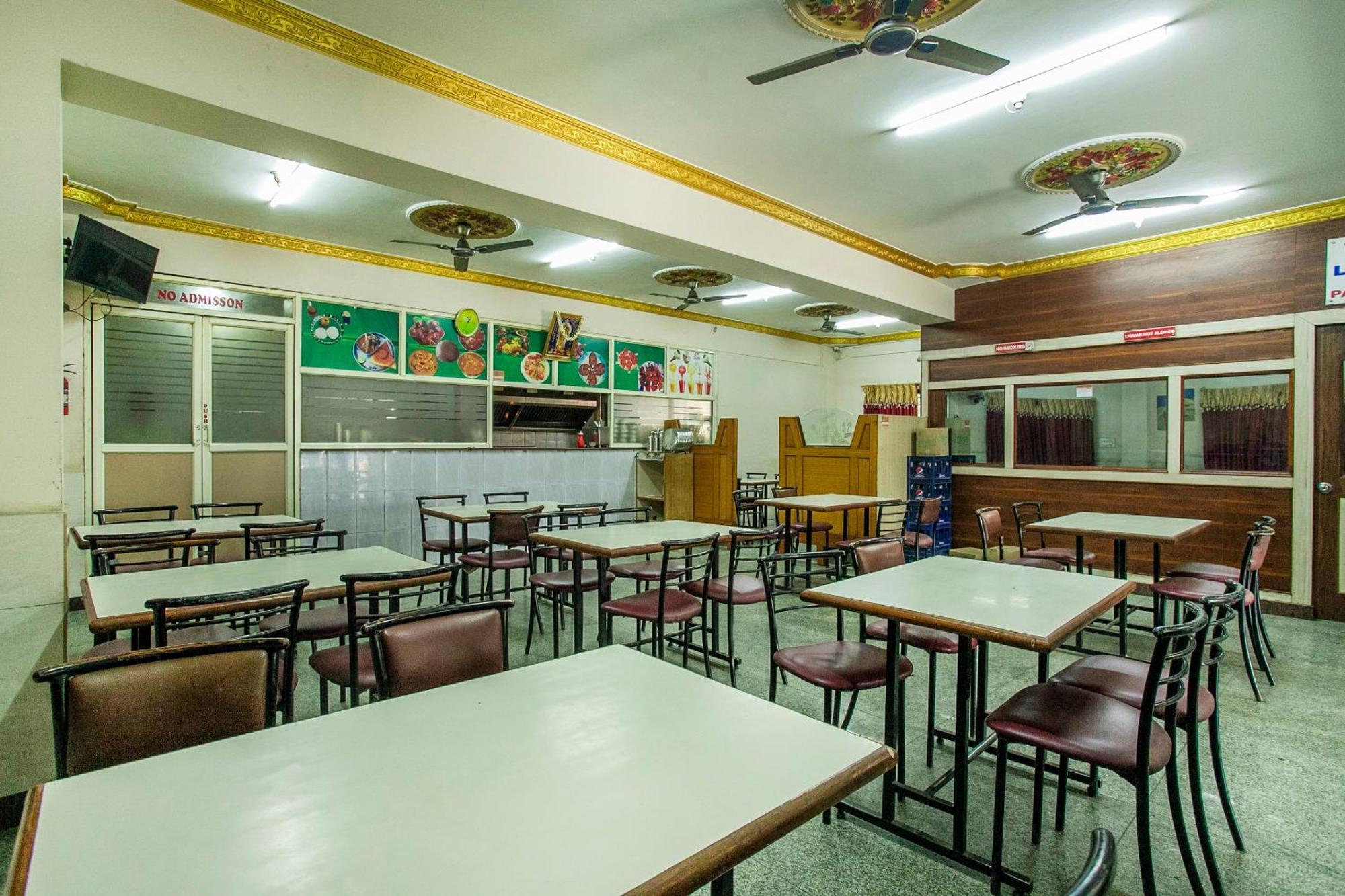 Jālahalli Hotel O Royal Residency Near Hare Krishna Hill מראה חיצוני תמונה